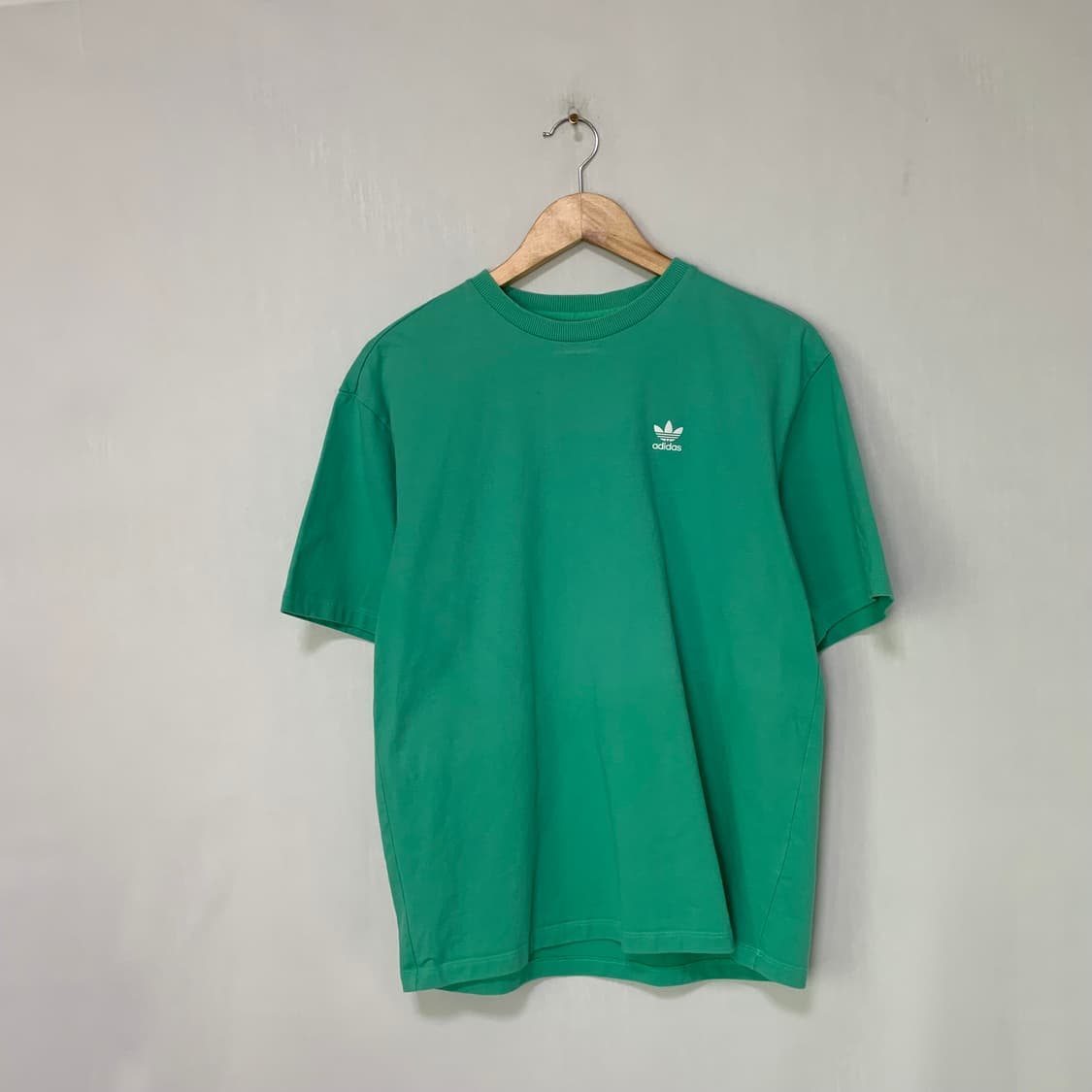 아디다스 민트 백 프린팅 반팔 티셔츠 빈티지 남성 XS 남녀공용 상품이미지1