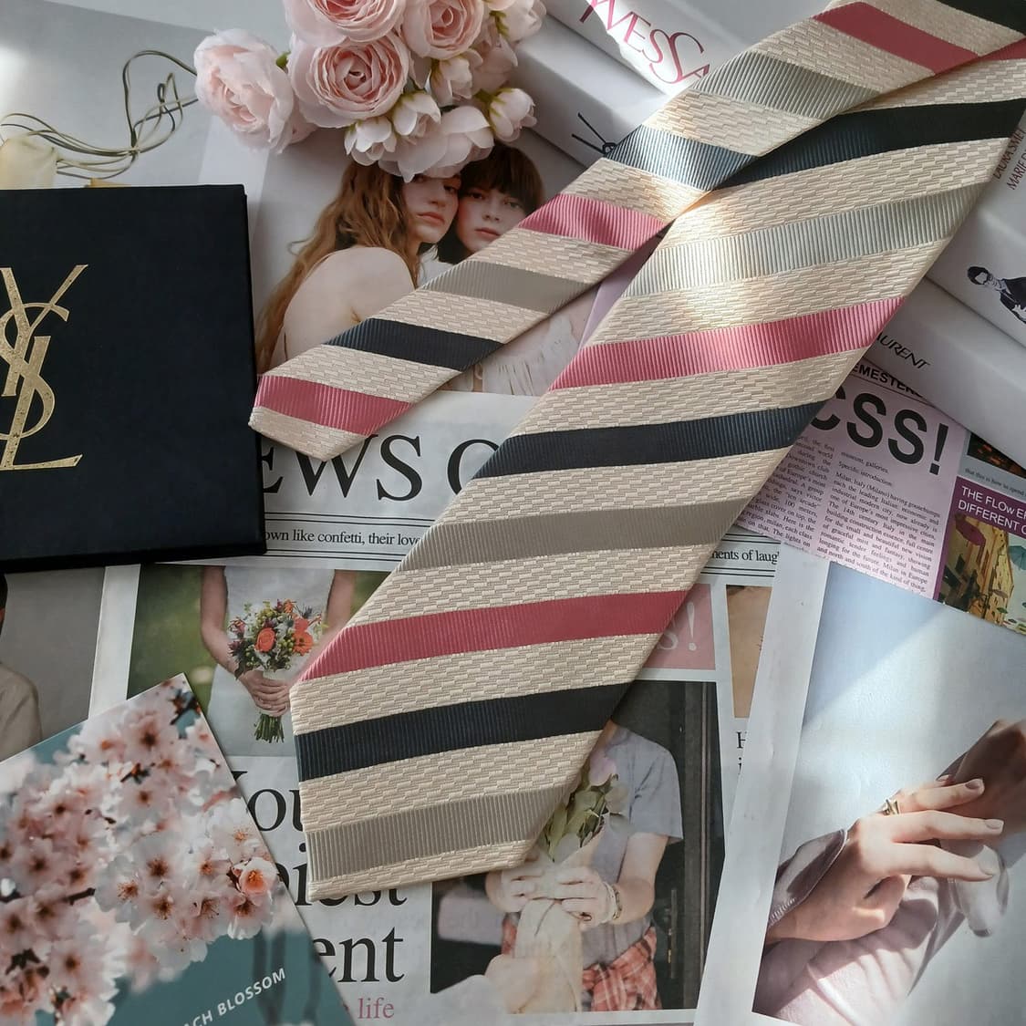 입생로랑 실크 베이지 스트라이프 넥타이 9.6cm A+등급 A19232
 상품이미지4