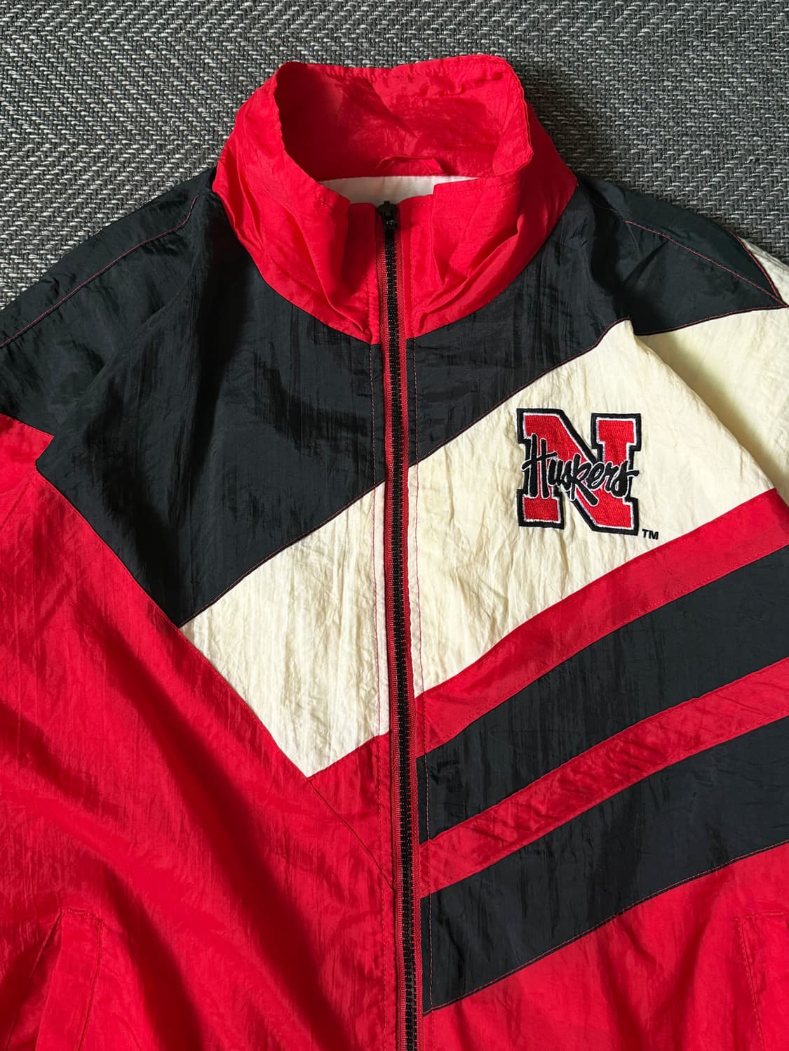 90s LOGO7 네브래스카 허스커스 바람막이 자켓 (105) 상품이미지2