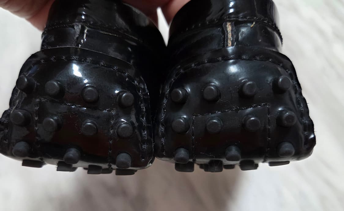 토즈 고미노 블랙 페이턴트 레더 로퍼 상품이미지7