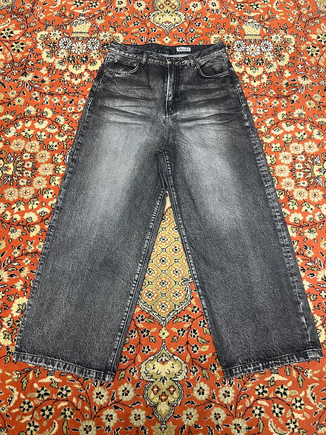 [32] 모드나인 MOD8S 흑청 워싱 데님팬츠 상품이미지1