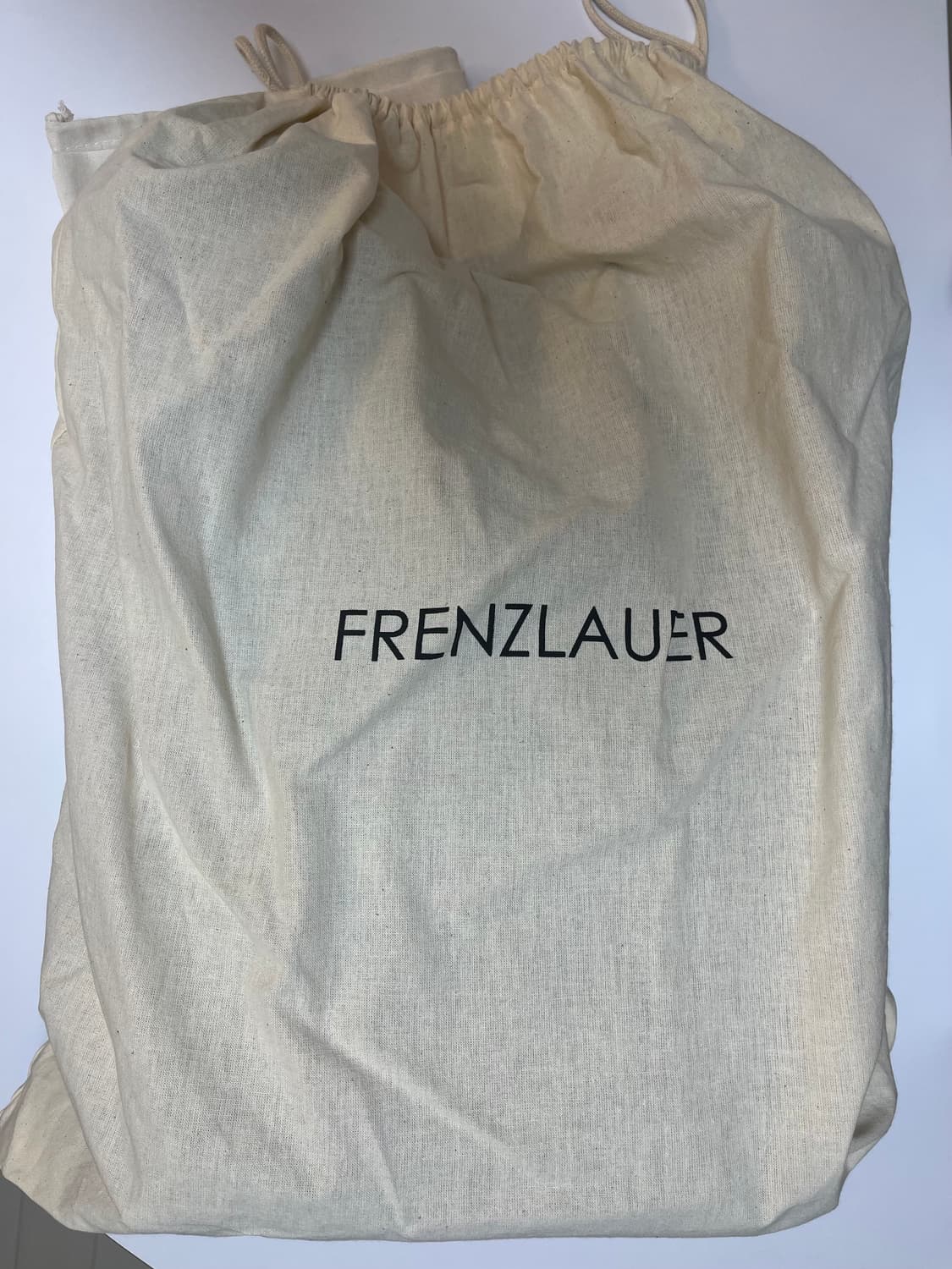 Frenzlauer 레더 버킷백 상품이미지4