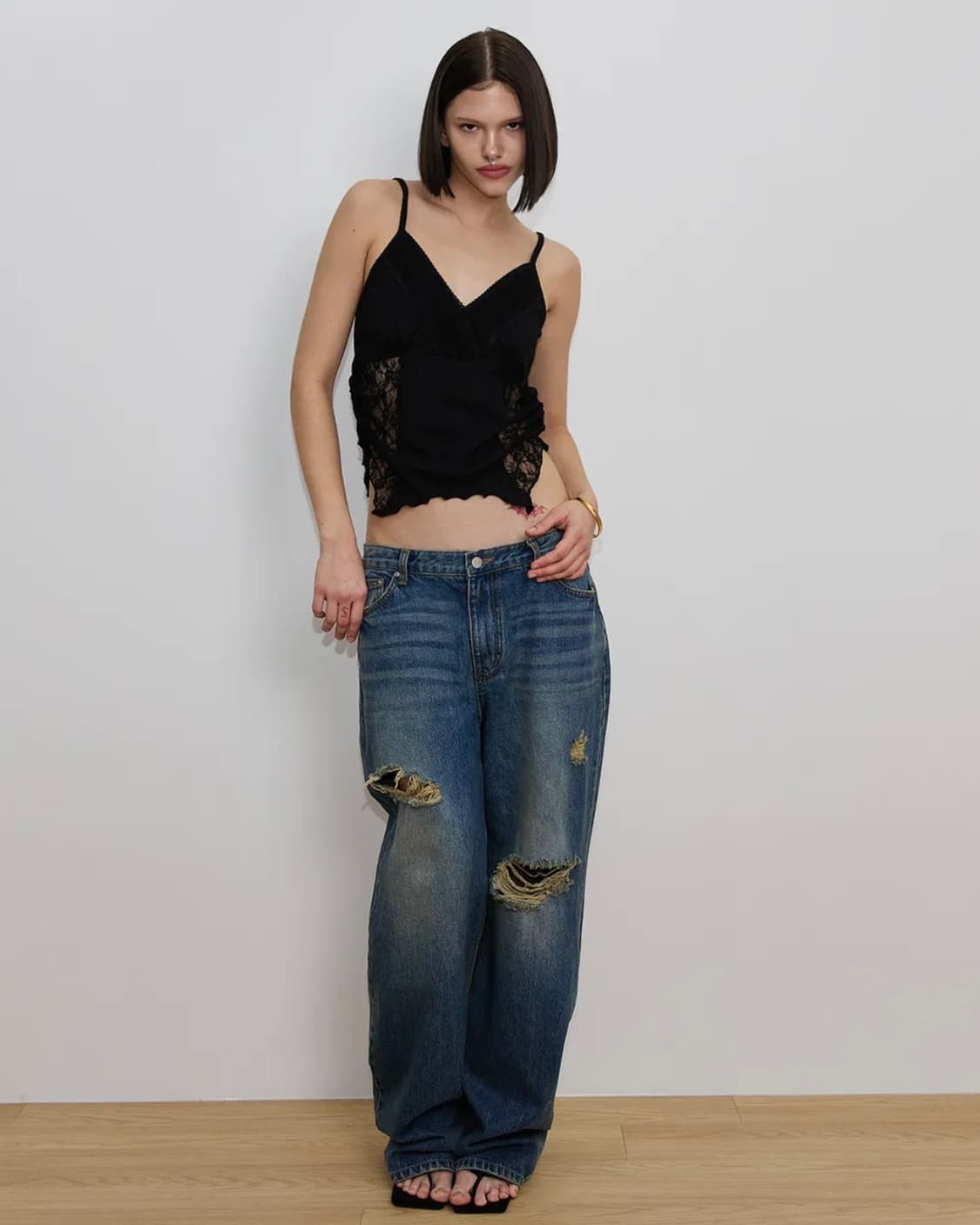 TOOMUCHTAX LACE CAMI TOP 상품이미지2