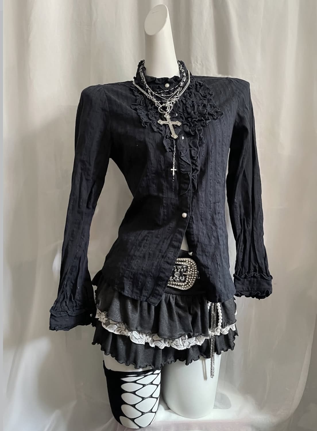 러플 블라우스 공겜여주 상품이미지3