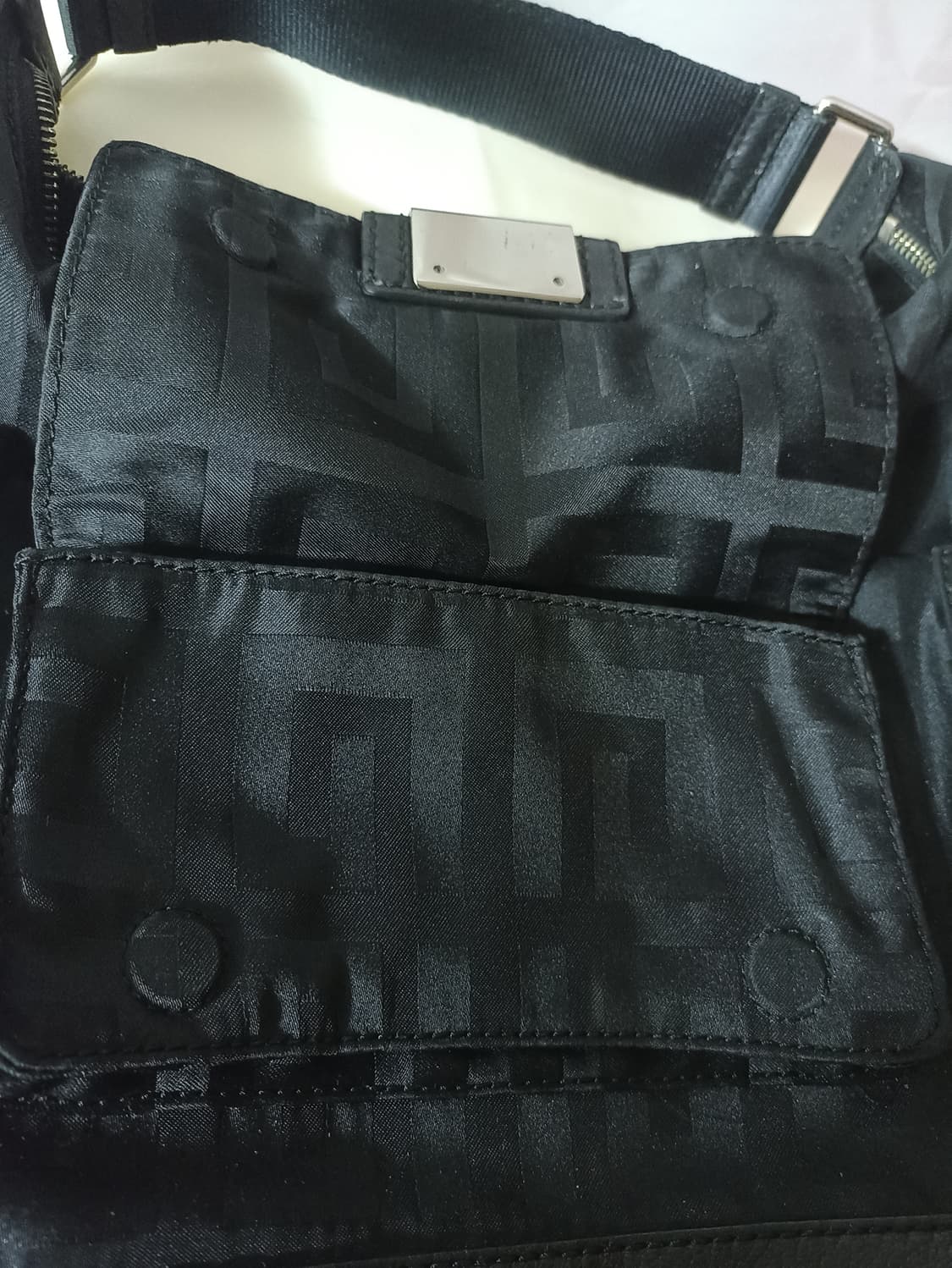 지방시 로고 블랙 숄더백 토트백 호보백 상품이미지5