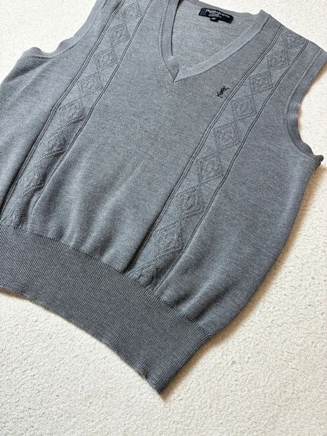 입생로랑 00's Y2K 니트 베스트 PN7868 상품이미지4