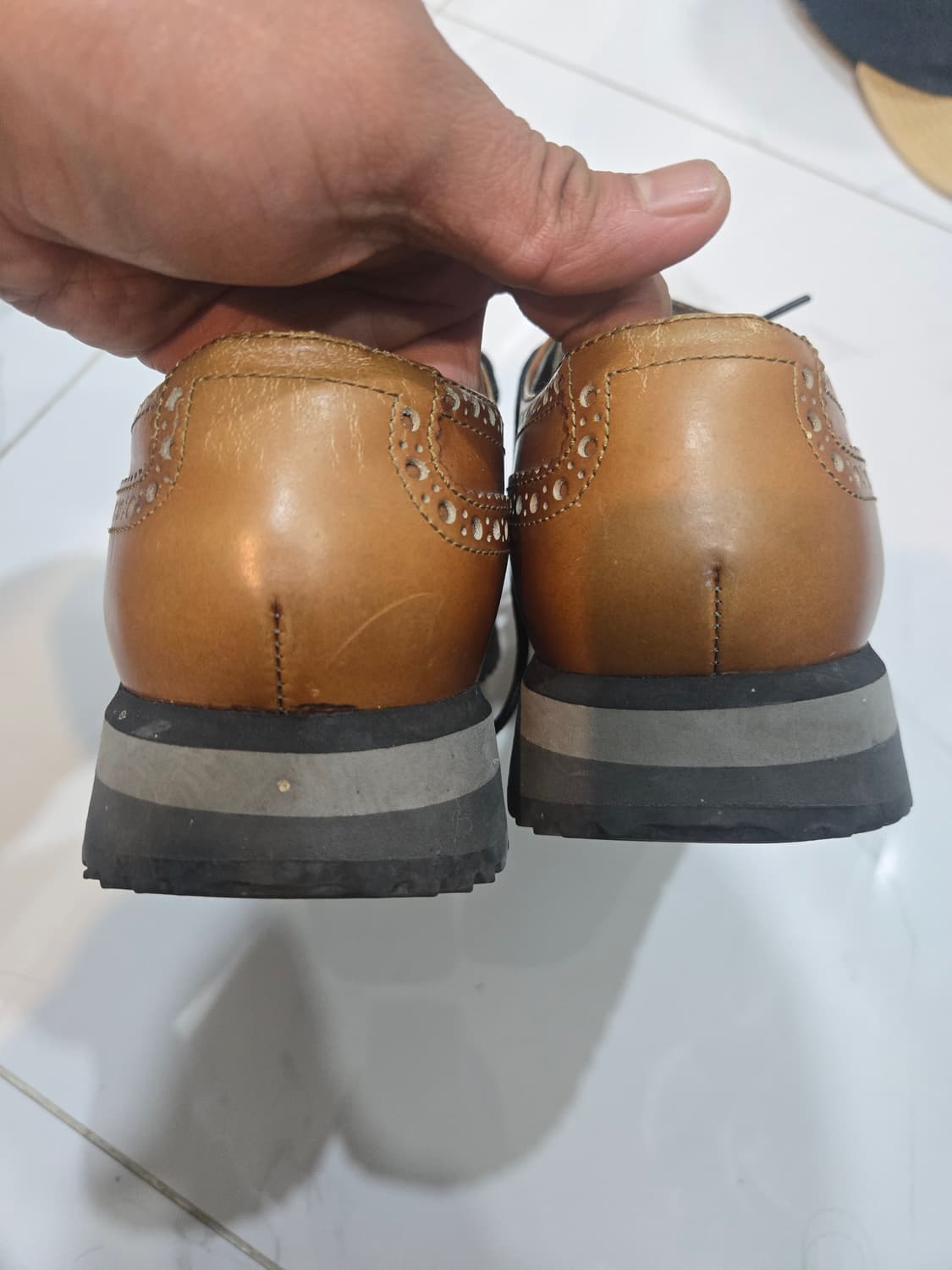 프라다 더비 구두 260 상품이미지2