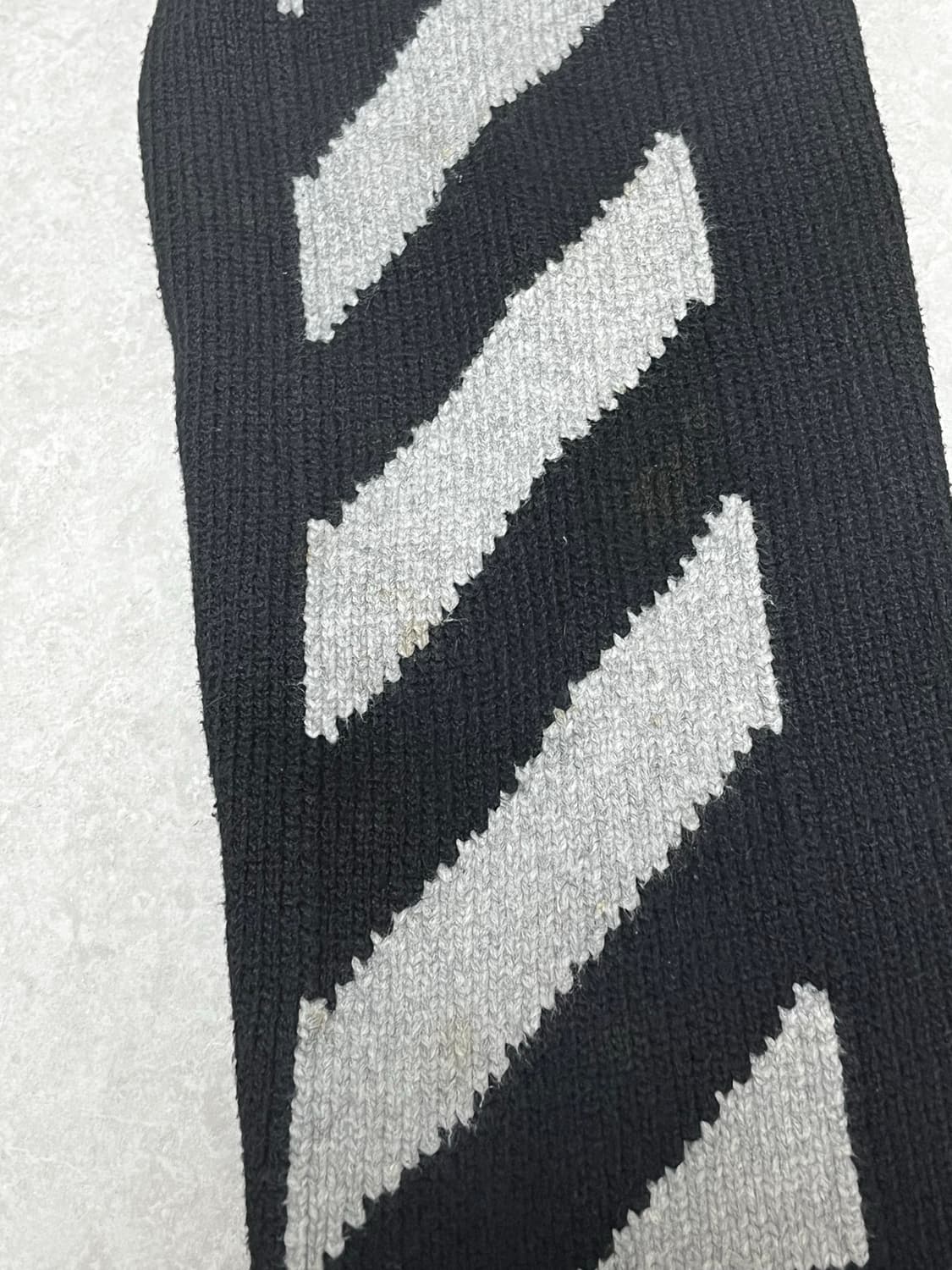 [L size] 오프화이트 애로우 니트 상품이미지7