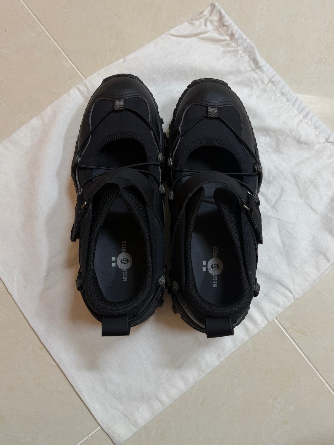 네거티브쓰리 메리제인 스니커즈 (블랙) 상품이미지2