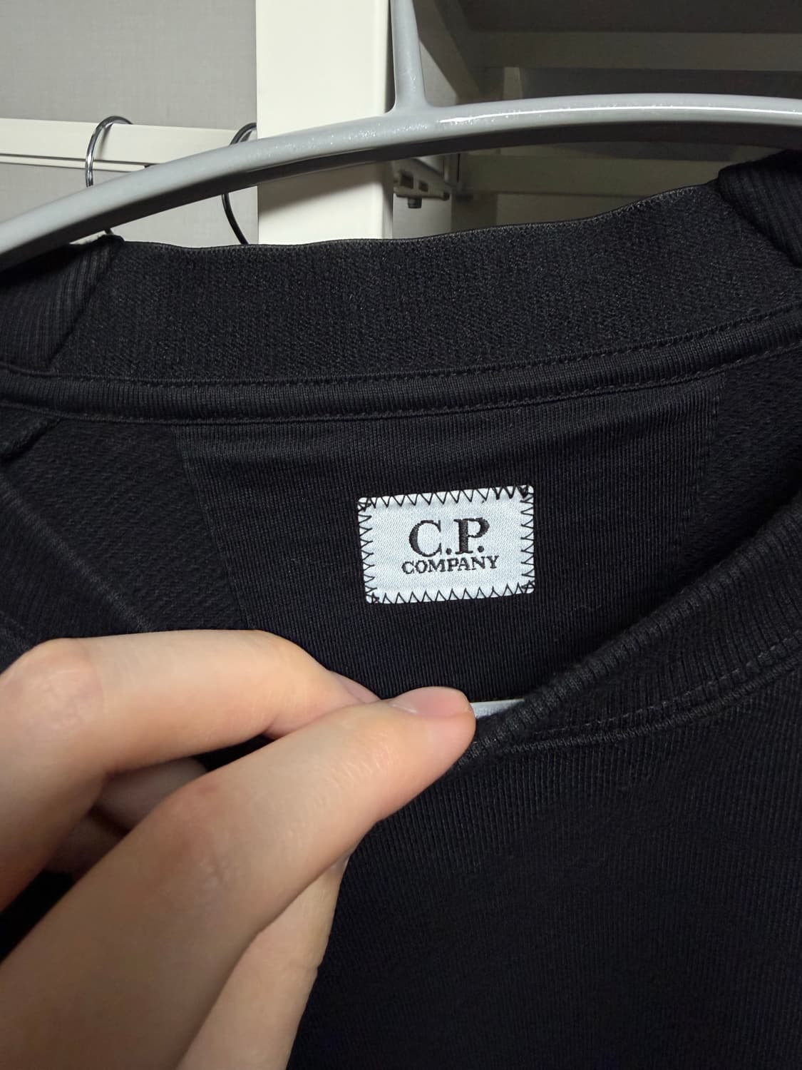 CP 컴퍼니 맨투맨 블랙 XL 사이즈 상품이미지3