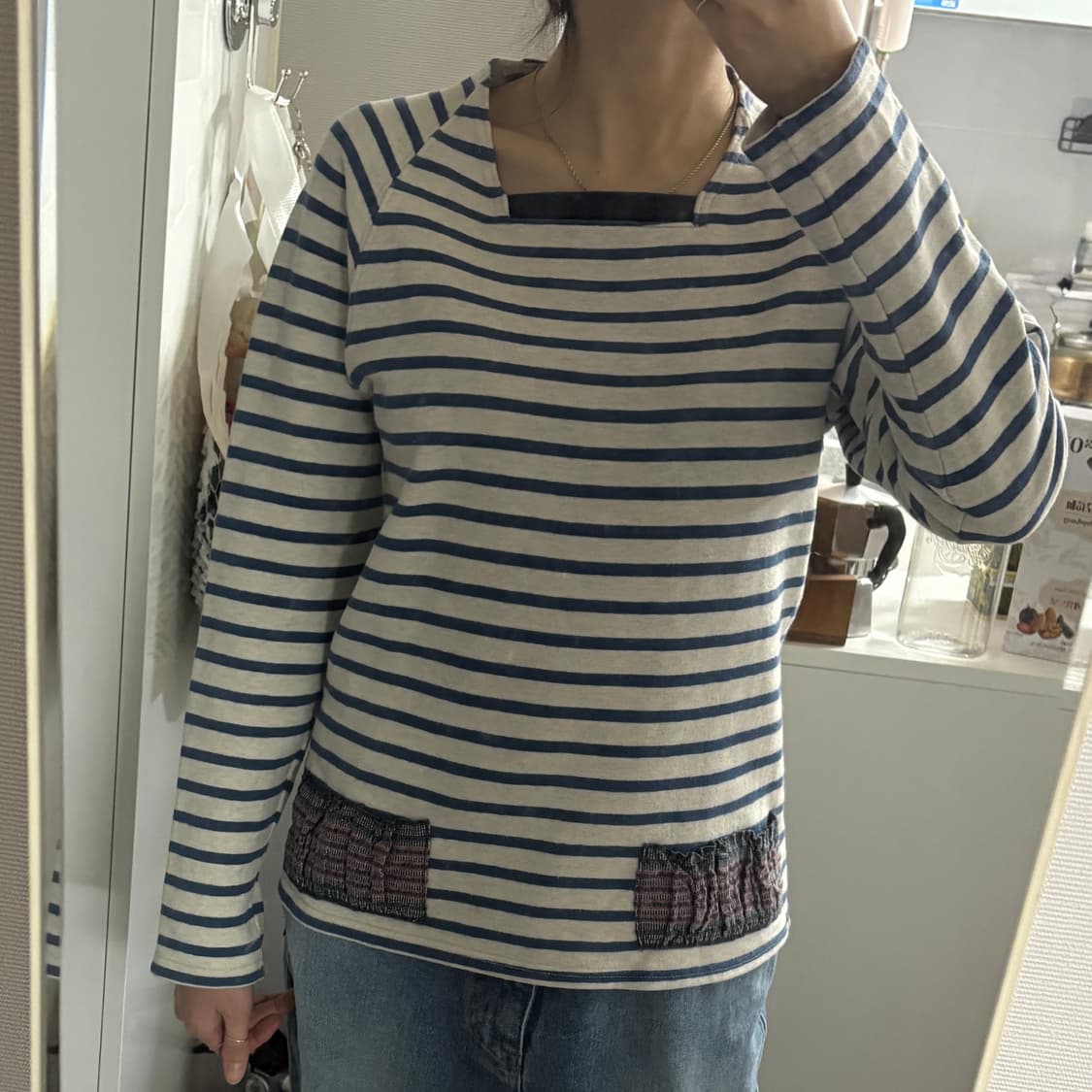 캐피탈 스트라이프 보더 맨투맨 티셔츠 상품이미지2