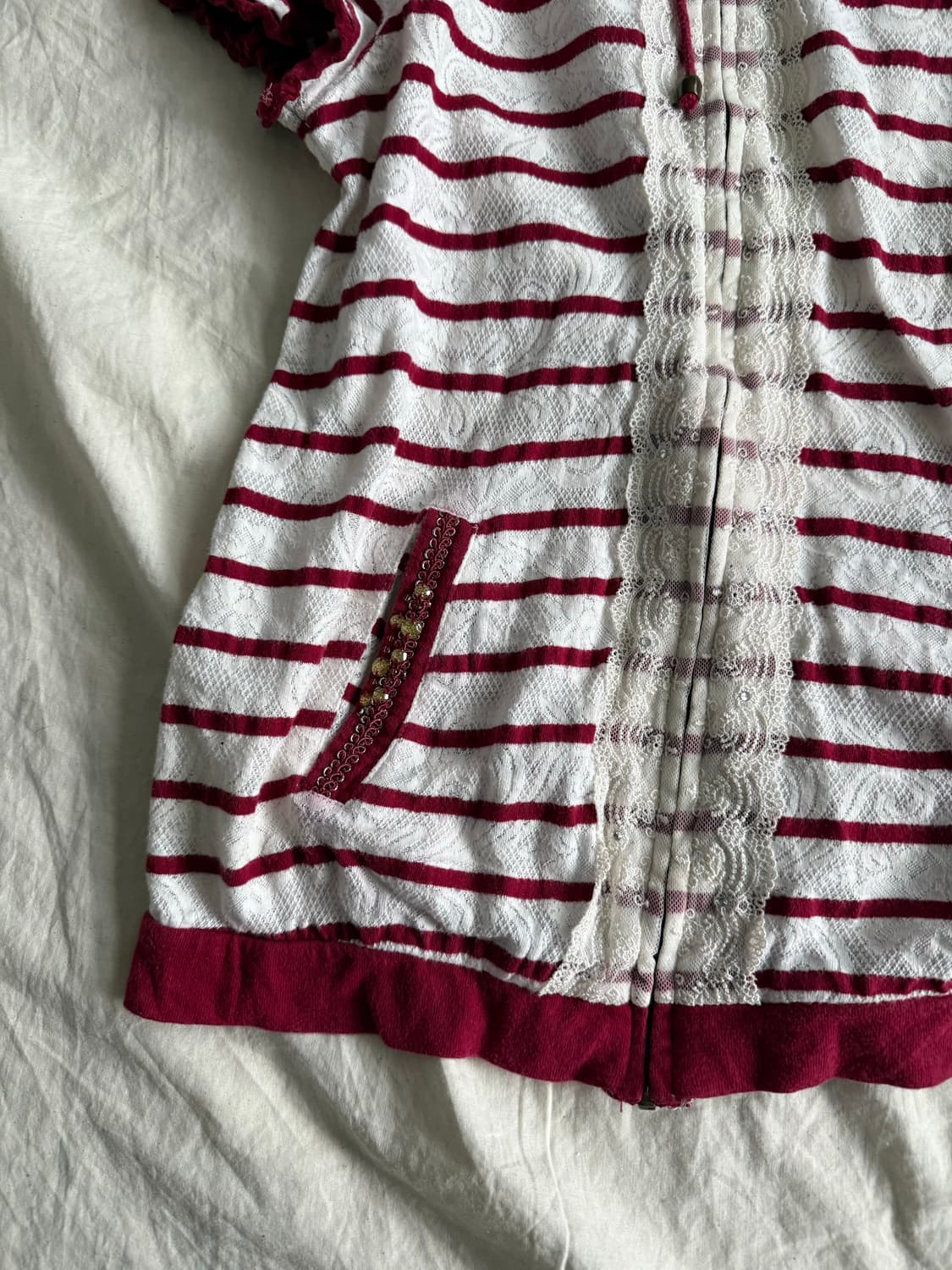 엑시즈팜 체리레드 니혼진 너드 단가라 레이스 집업 상품이미지2