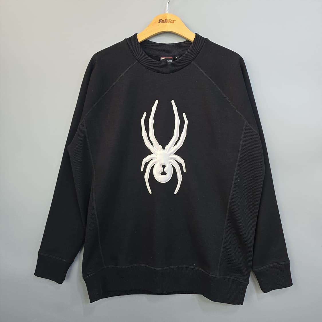 스파이더(SPYDER) 스파이더 로고 맨투맨 블랙 S 상품이미지1