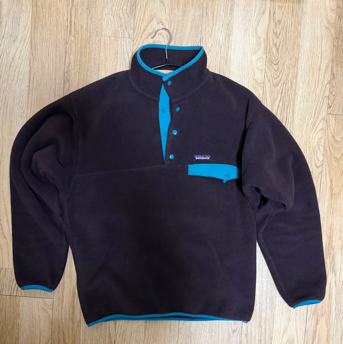 파타고니아 신칠라 옵시디안 플럼 m 상품이미지1