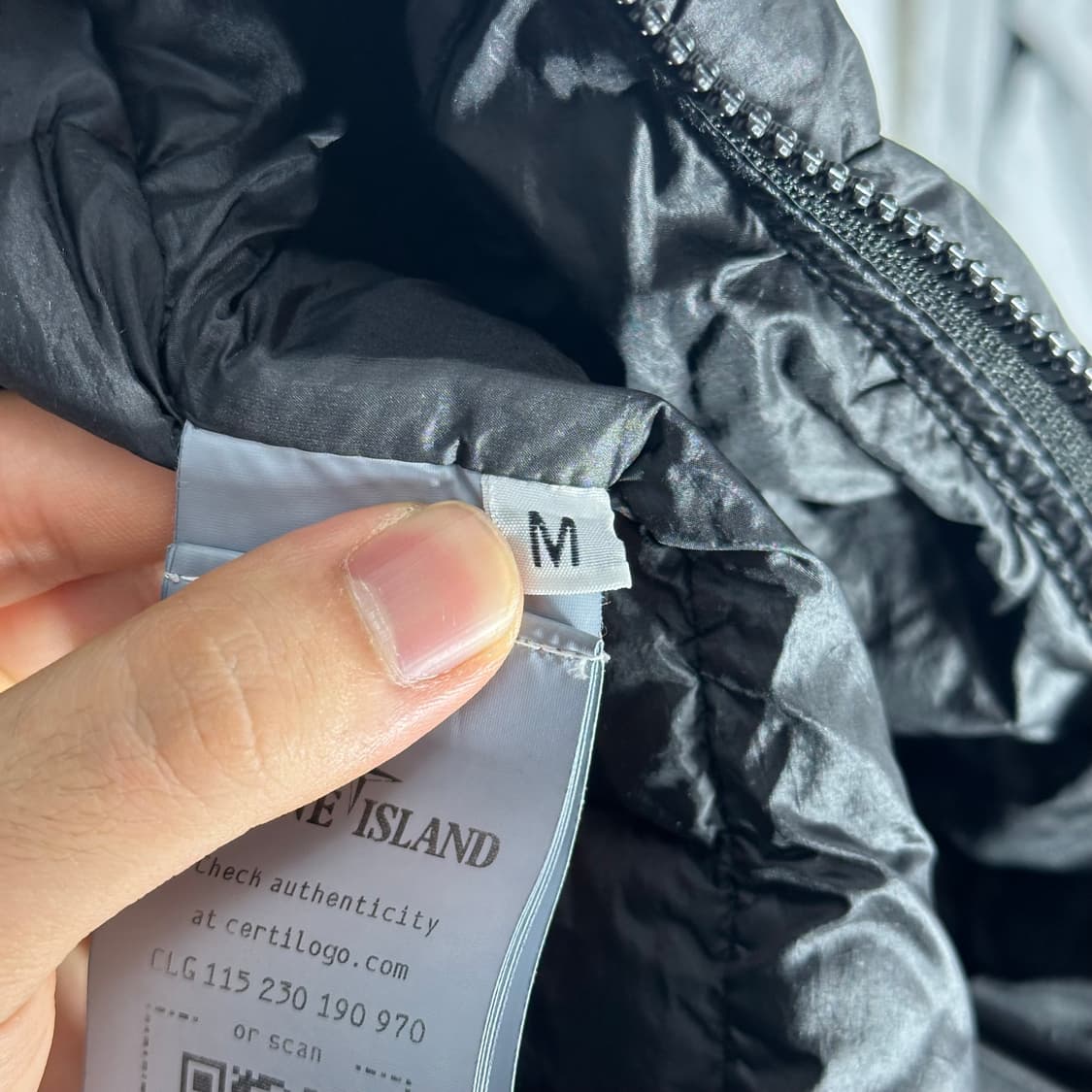 [국내 105] 스톤아일랜드 룸우븐 경량패딩 블랙 M 상품이미지6