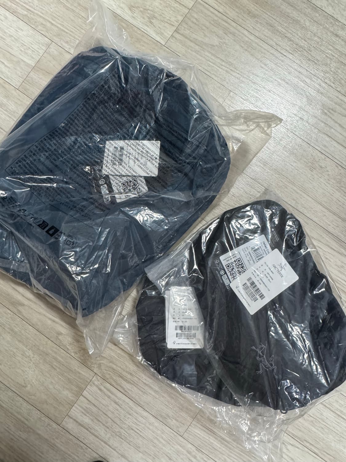 아크테릭스 헬리아드 6 15 백팩 크로스백 블랙 나이트스케이프 상품이미지1