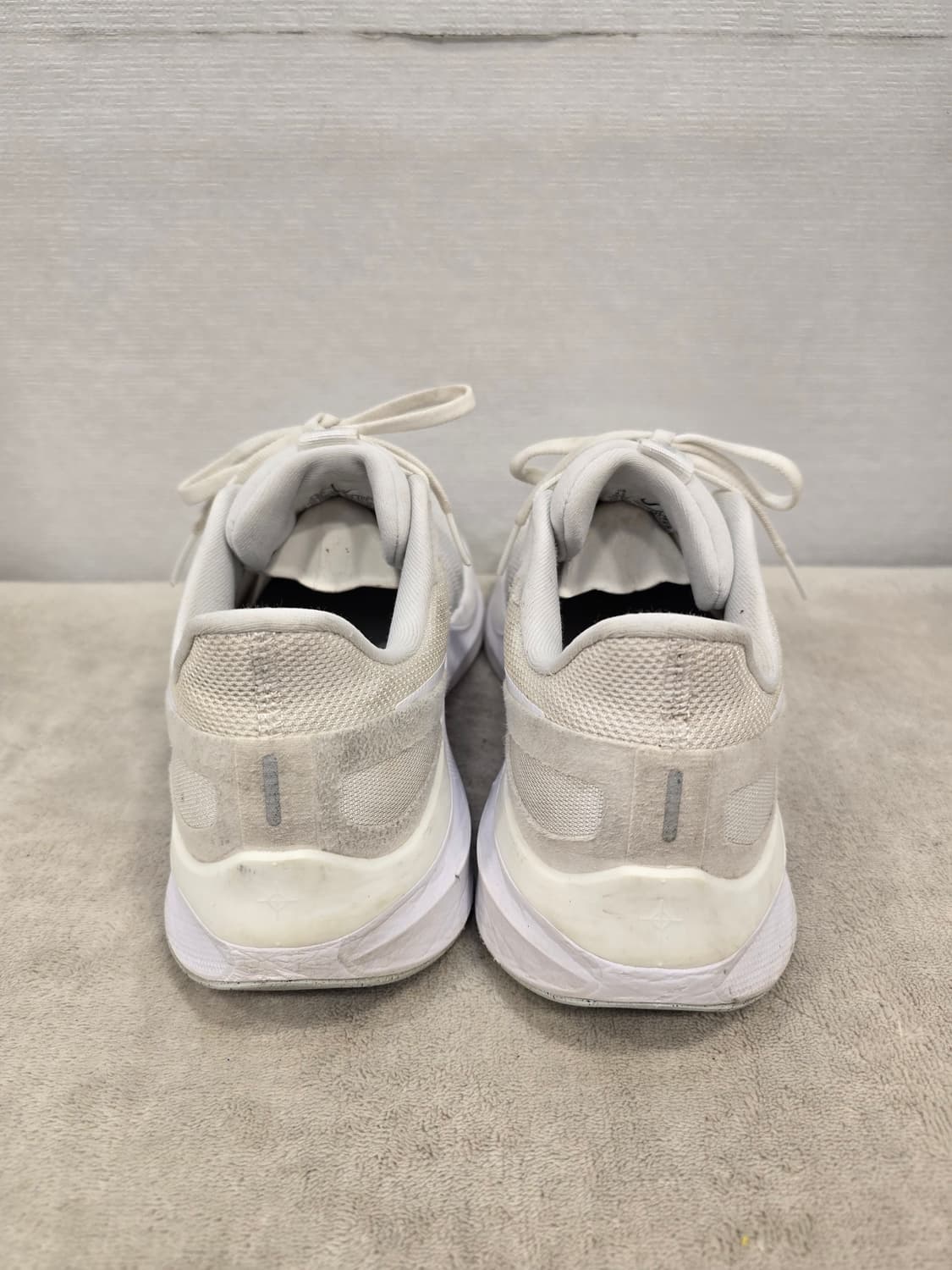 나이키 남성 스트럭처 런닝화 운동화 275mm 상품이미지5