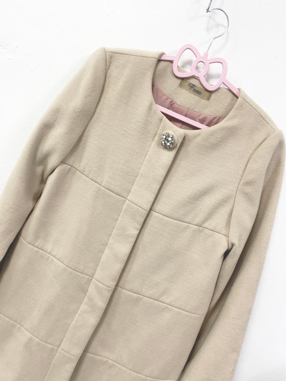 로걀 히메갸루 코리락쿠마 큐빅 베이지 핑크 코트 상품이미지5