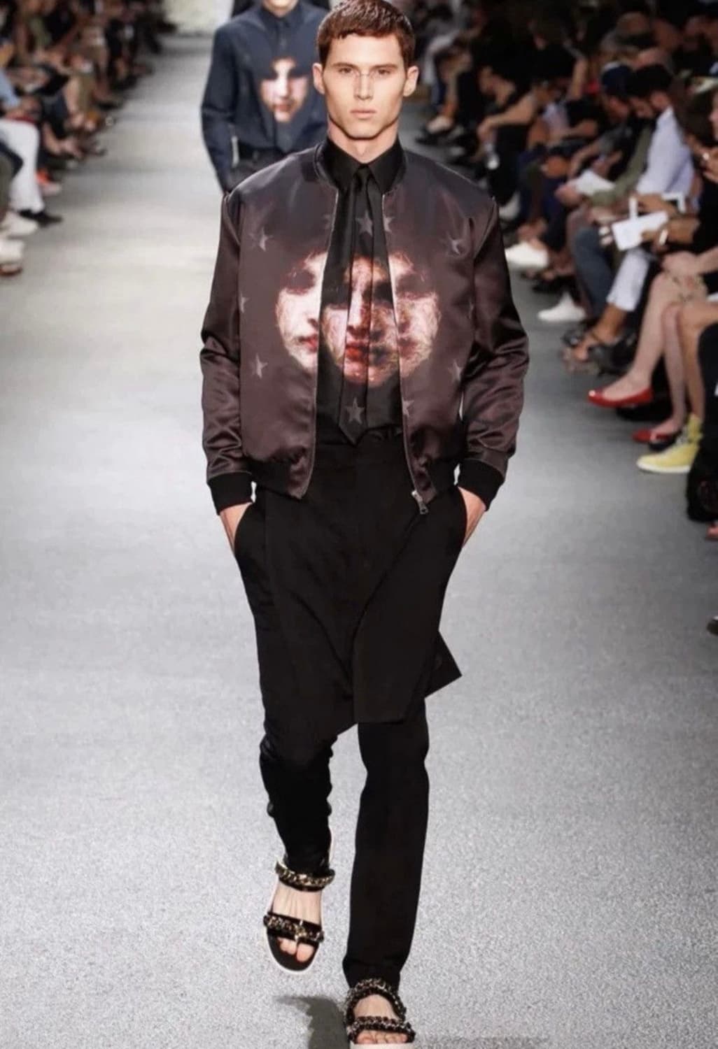 지방시 마돈나 봄버 상품이미지2