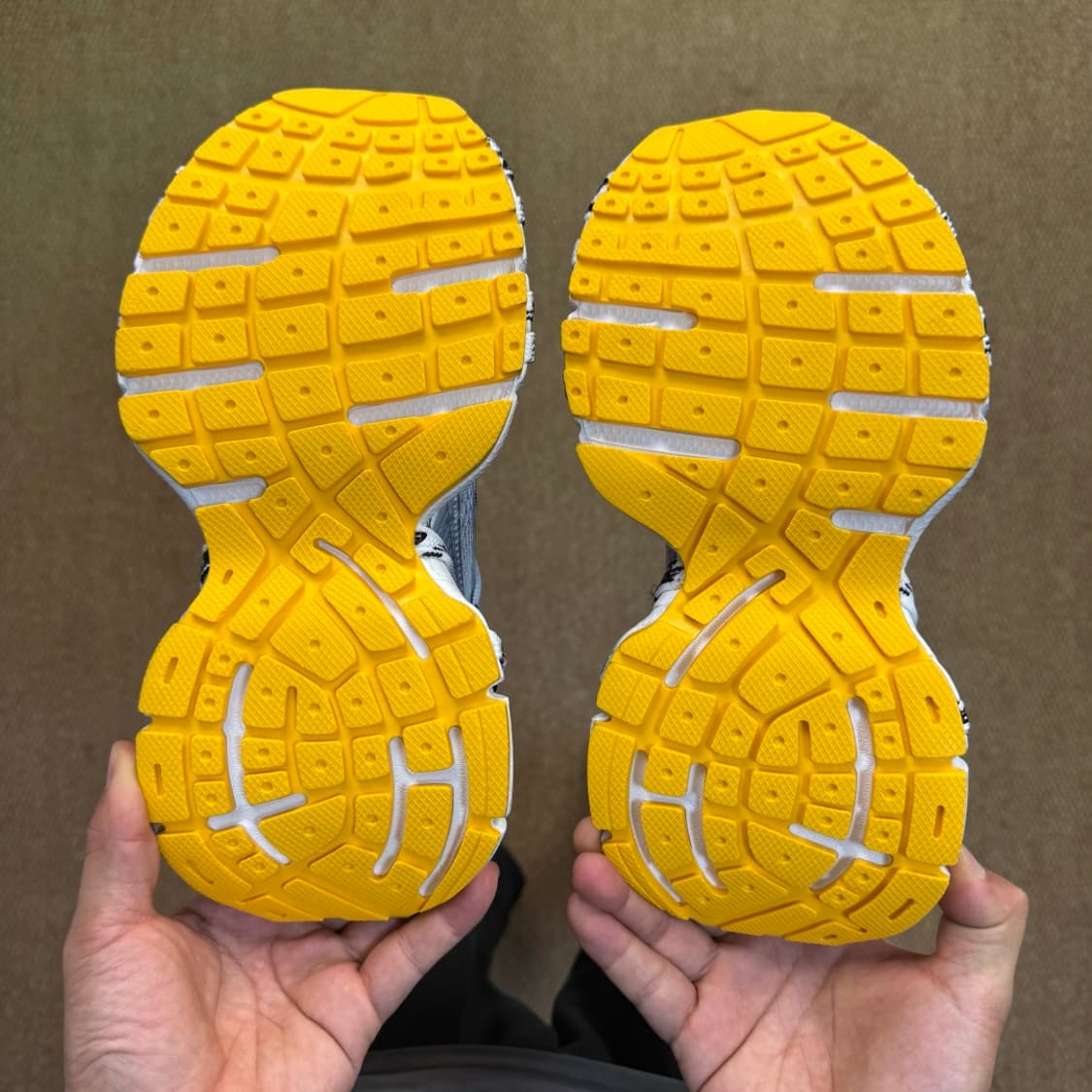 발렌시아가 3XL 스파이더맨 스트랩 상품이미지4