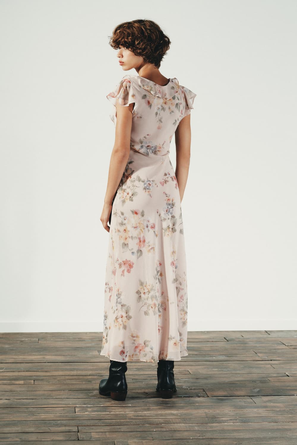 자라 완판 플라워 프릴 맥시롱원피스 상품이미지4