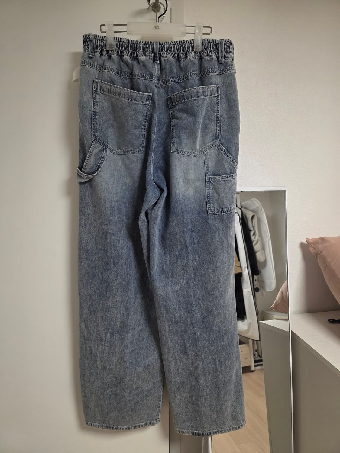 우영미 25ss 원턱 밴딩 데님 팬츠 50 상품이미지2