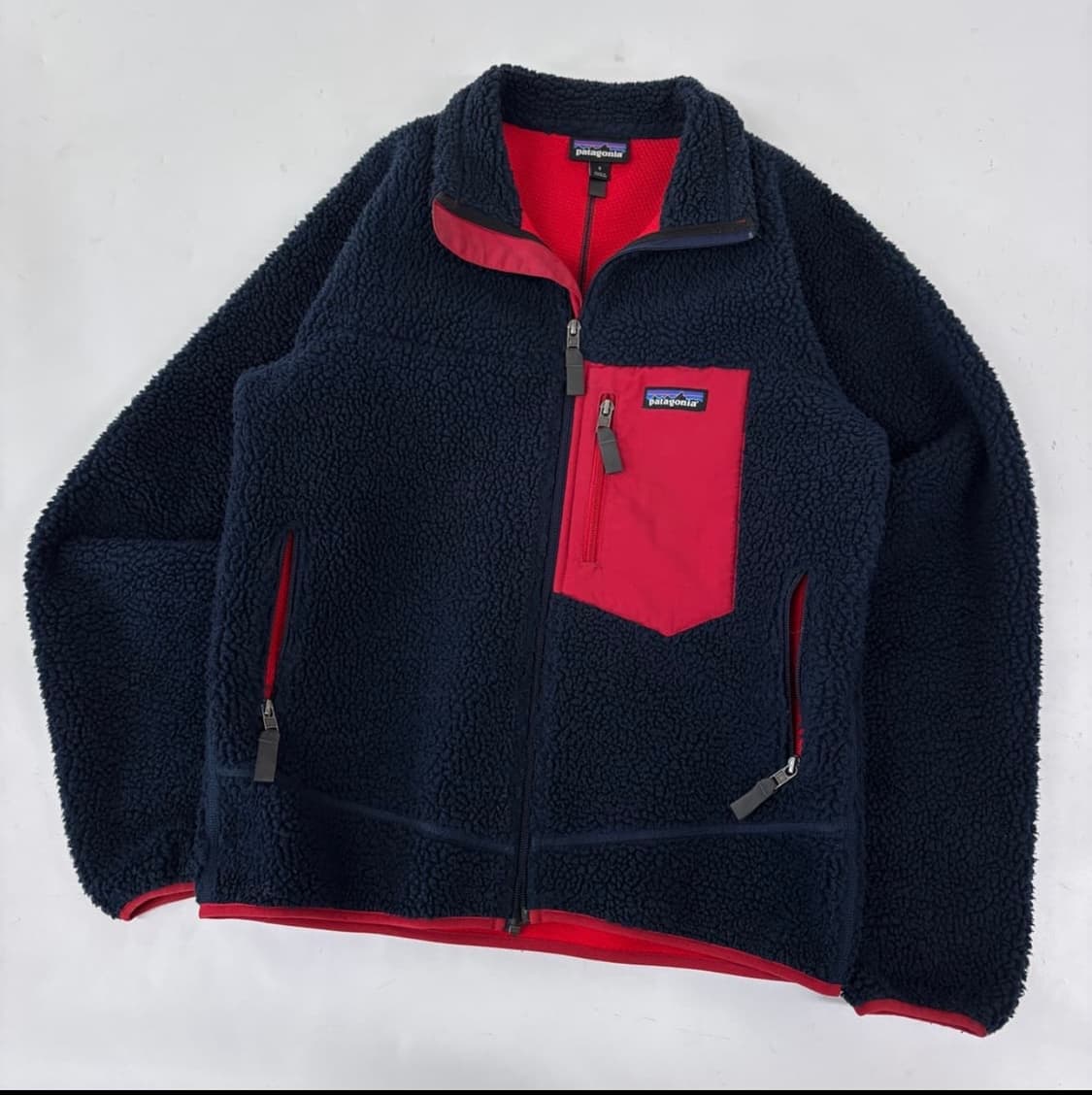 파타고니아 빈티지 레트로X 재킷 네이비+레드 상품이미지1
