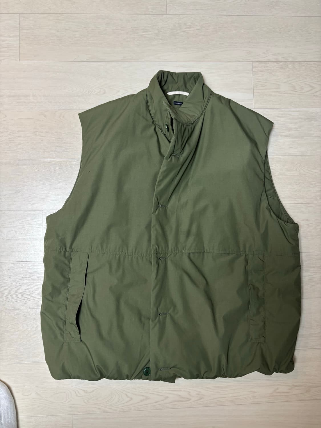 나나미카 인슐레이션 다운 베스트 올리브 M 상품이미지1