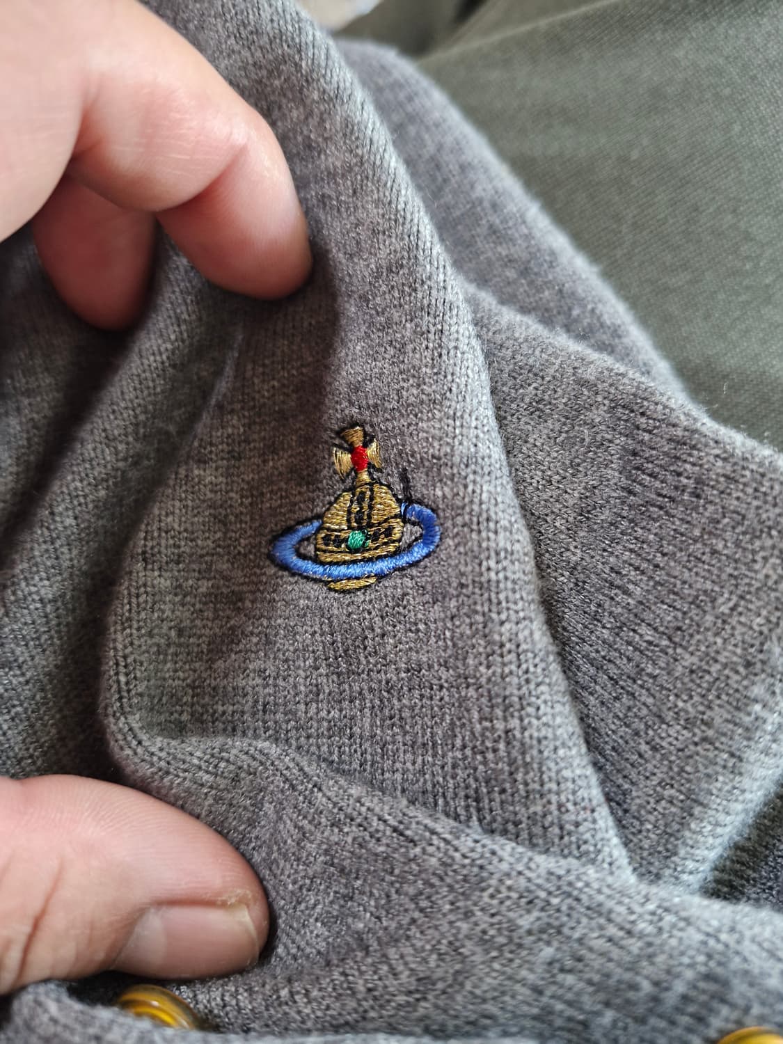 여성 비비안웨스트우드 크롭 그레이 가디건 F 상품이미지4