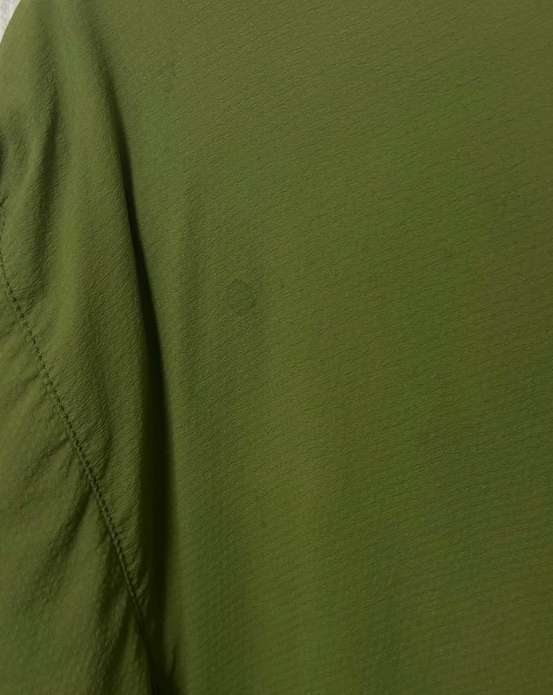 아크테릭스 바람막이 (그린) M사이즈 상품이미지5