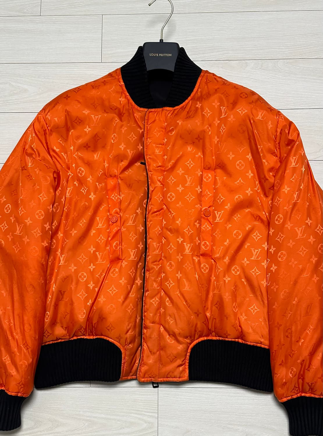 루이비통 리버시블 모노그램 패딩 50(100-105) 상품이미지3