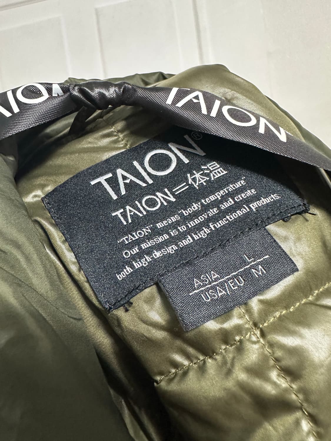 타이온 트러커 경량패딩 상품이미지3