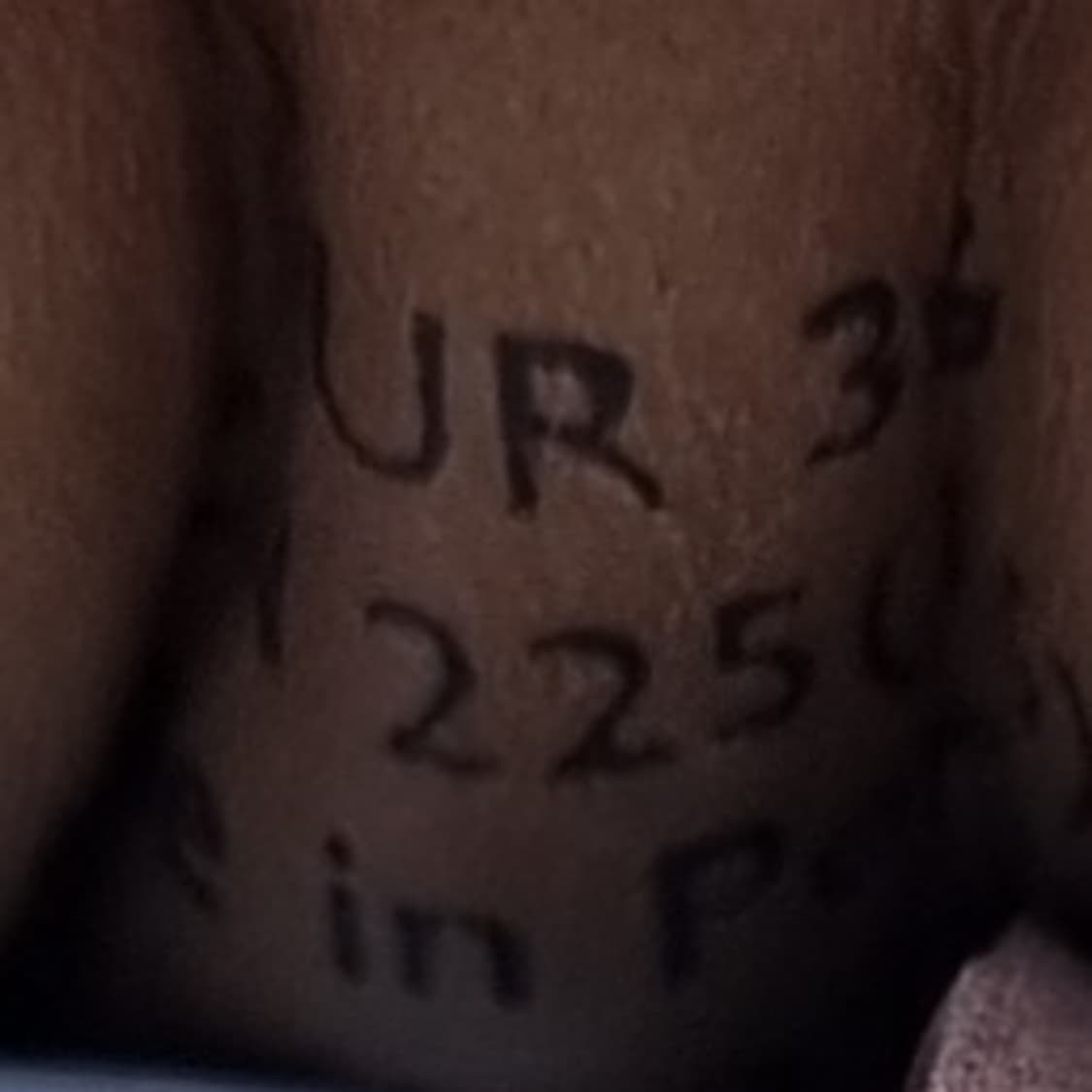 COS 코스 스웨이드 스니커즈225 굽4 상품이미지6