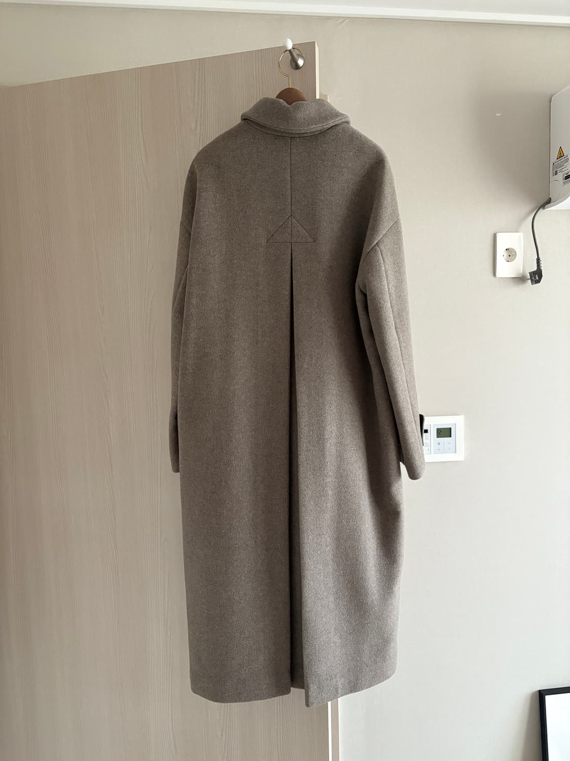 Nothing written 낫띵리튼 램스울 캐시미어 코트판매합니다 상품이미지3