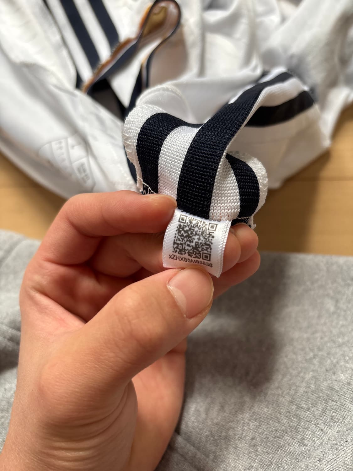 23/24레알마드리드 토니크로스 결승유니폼 상품이미지3