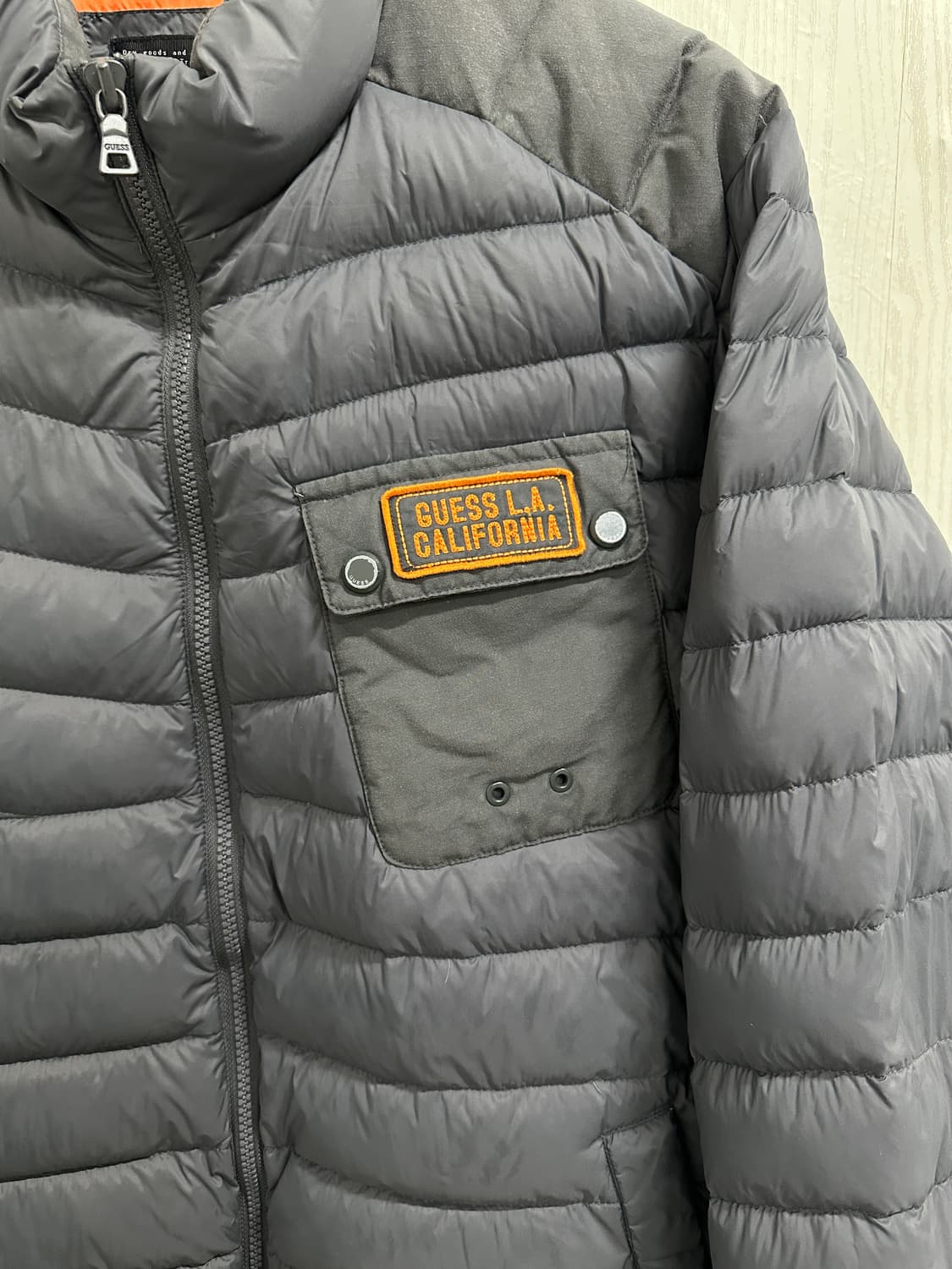 GUESS 게스 남성 패딩 XL 상품이미지2