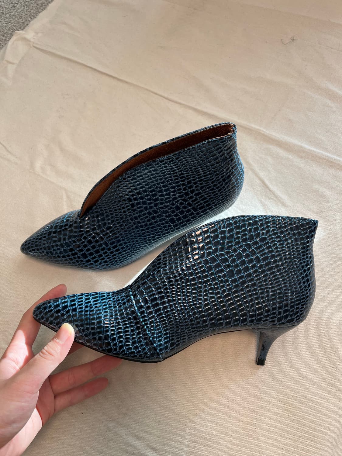 blue crocodile ankle boots 상품이미지2