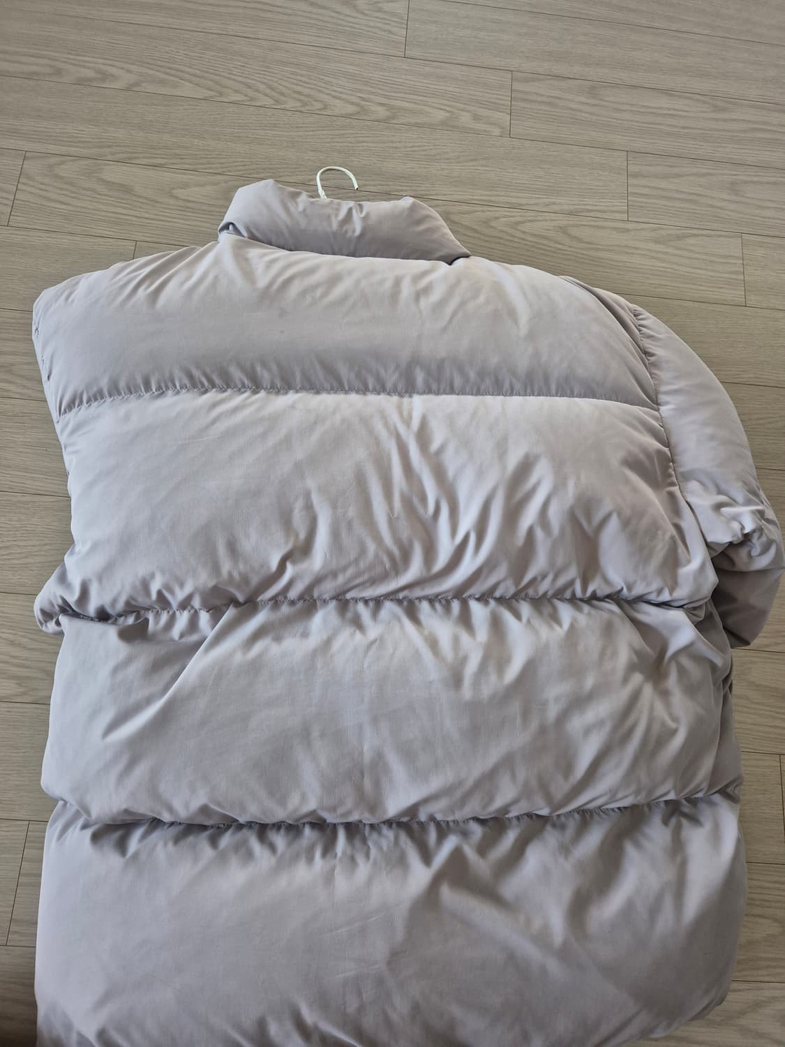 (단돈 2만원!) 무신사 스탠다드 에센셜 패딩 그레이 xl 상품이미지2