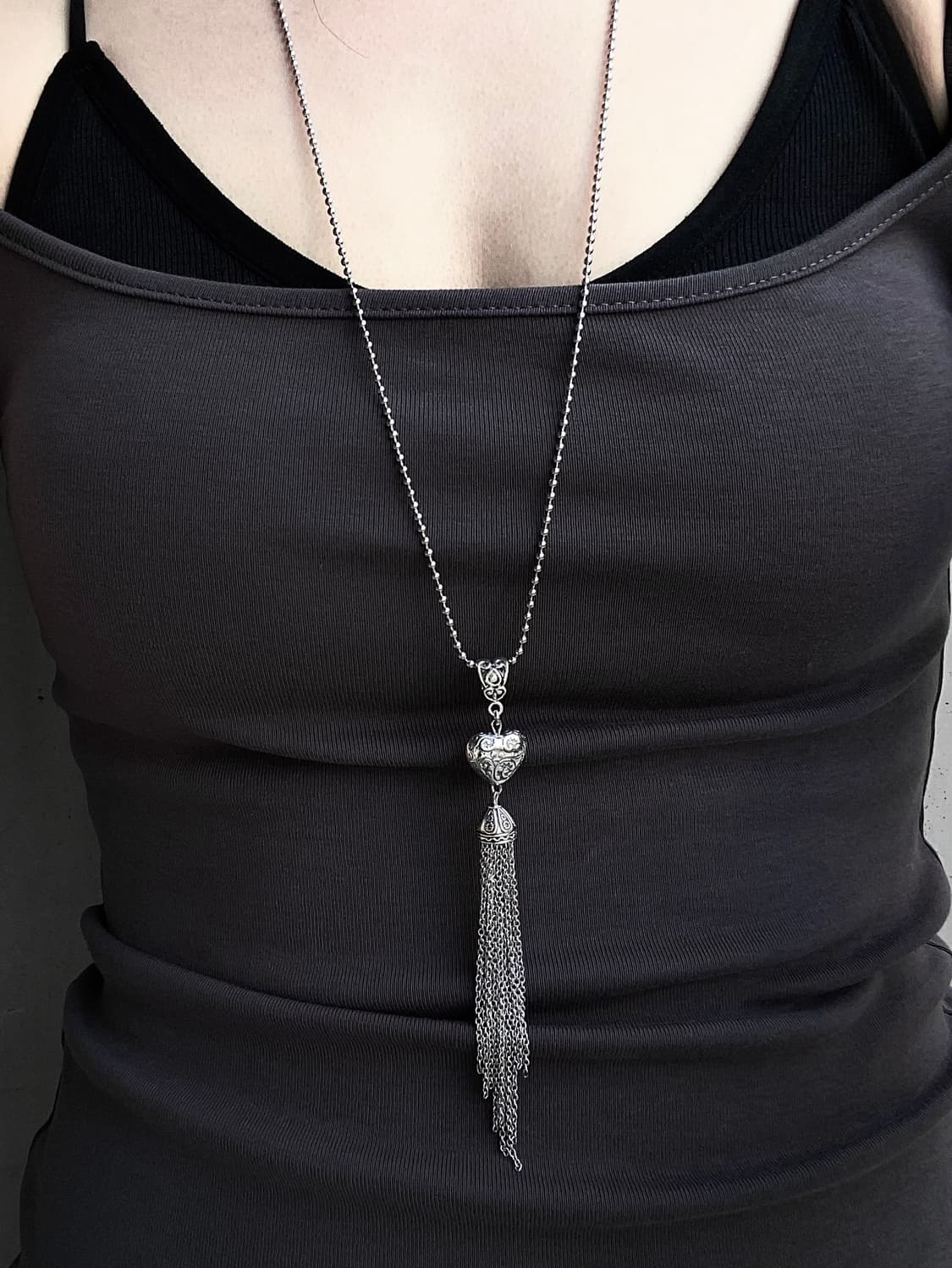 Antique Tassel Heart Necklace 상품이미지1