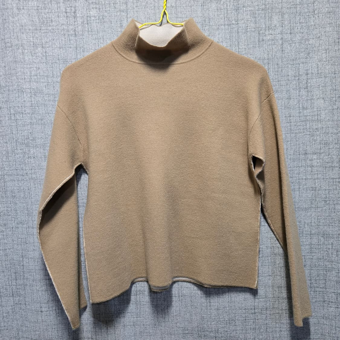 로베르토 콜리나 라마울 베이지색 목폴라 니트 스웨터 상품이미지1