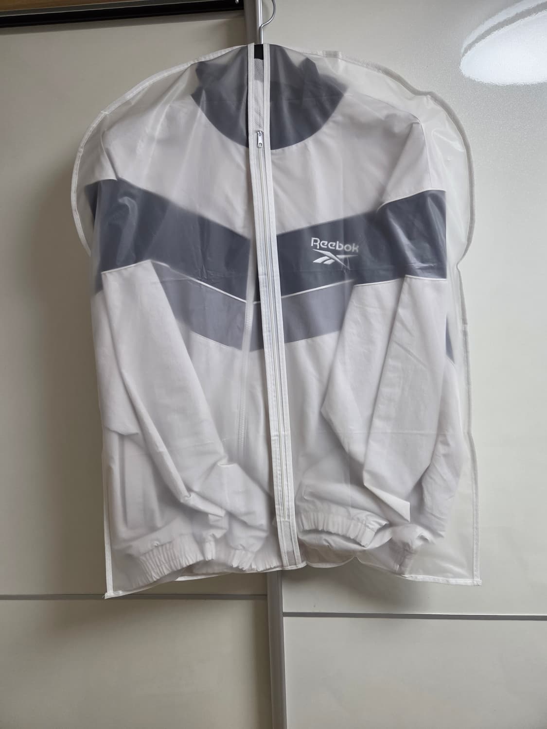 리복 바람막이 xl 상품이미지1