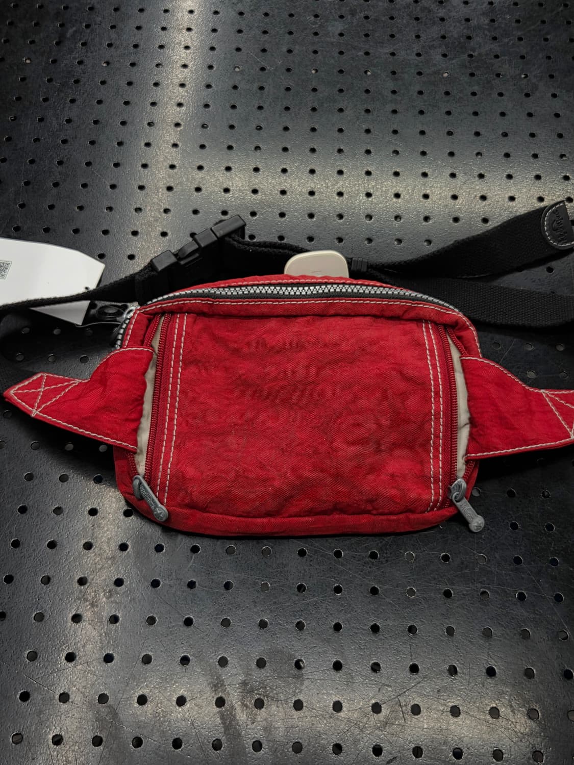 키플링 레드 힙색 상품이미지7