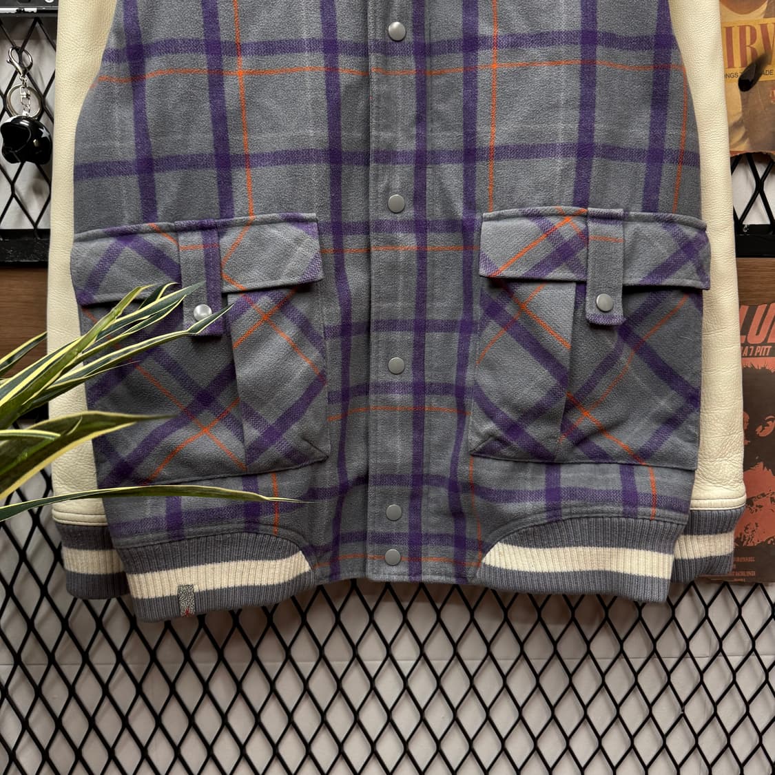 에어조던 울 레더 믹스 스타디움 자켓 체크패턴 그레이 화이트 배색 상품이미지4