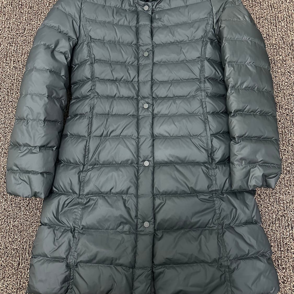 BCBG 비씨비지 여성 구스다운 롱패딩 카키 85(XS) 상품이미지3