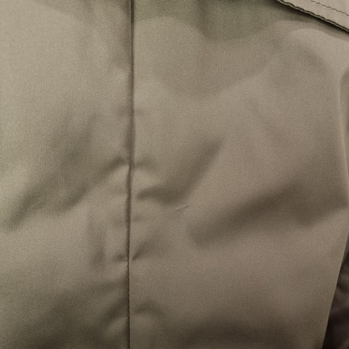 [막스마라] 벨티드 숏 트렌치 경량 패딩 자켓 P01289 상품이미지9