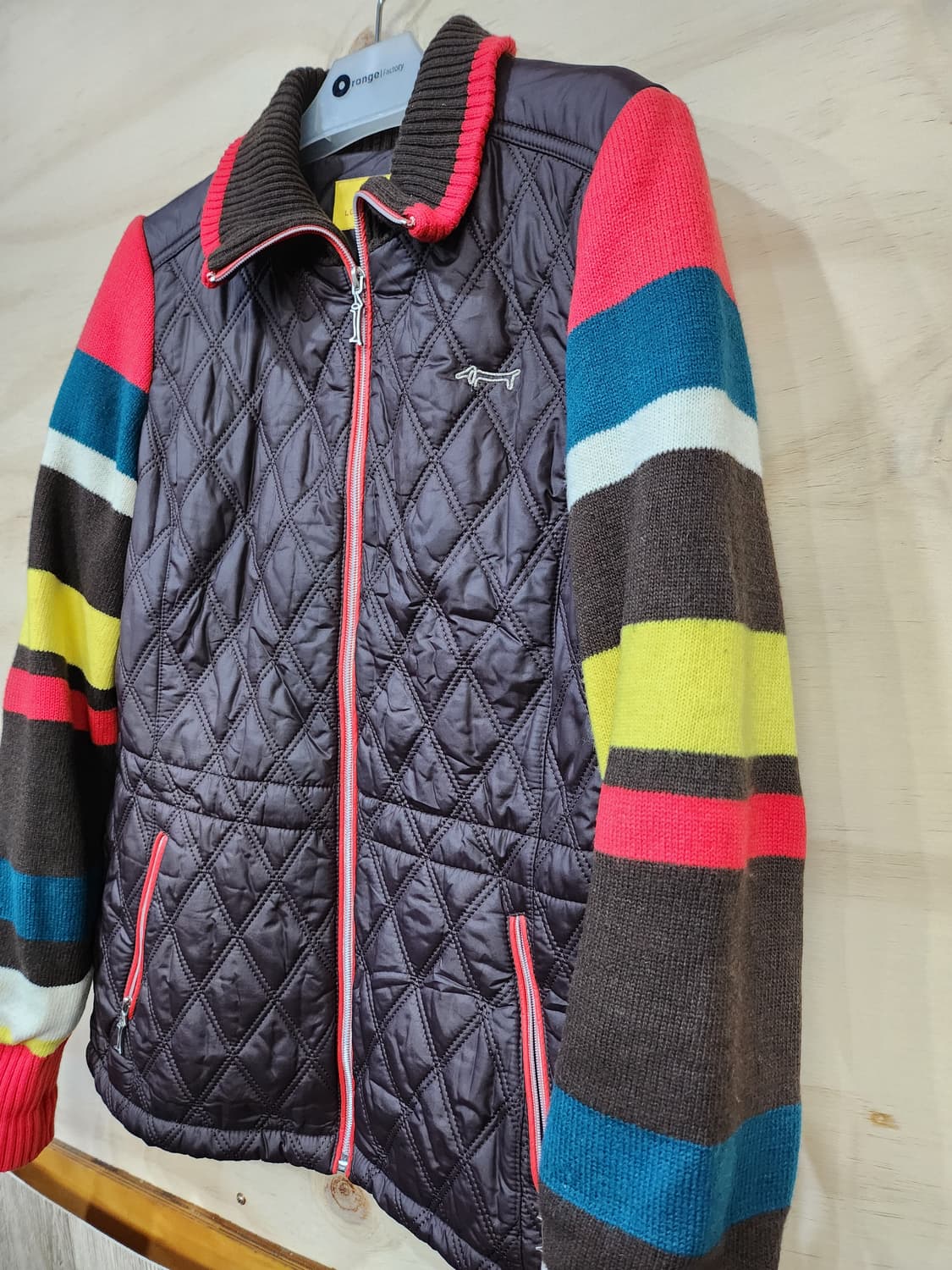 551) 루이까스텔 방풍 니트 배색 자켓 상품이미지4