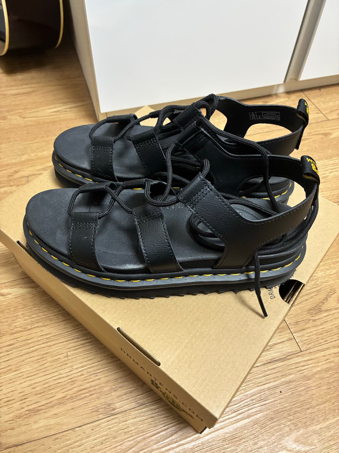 닥터마틴 나틸라 250 상품이미지2