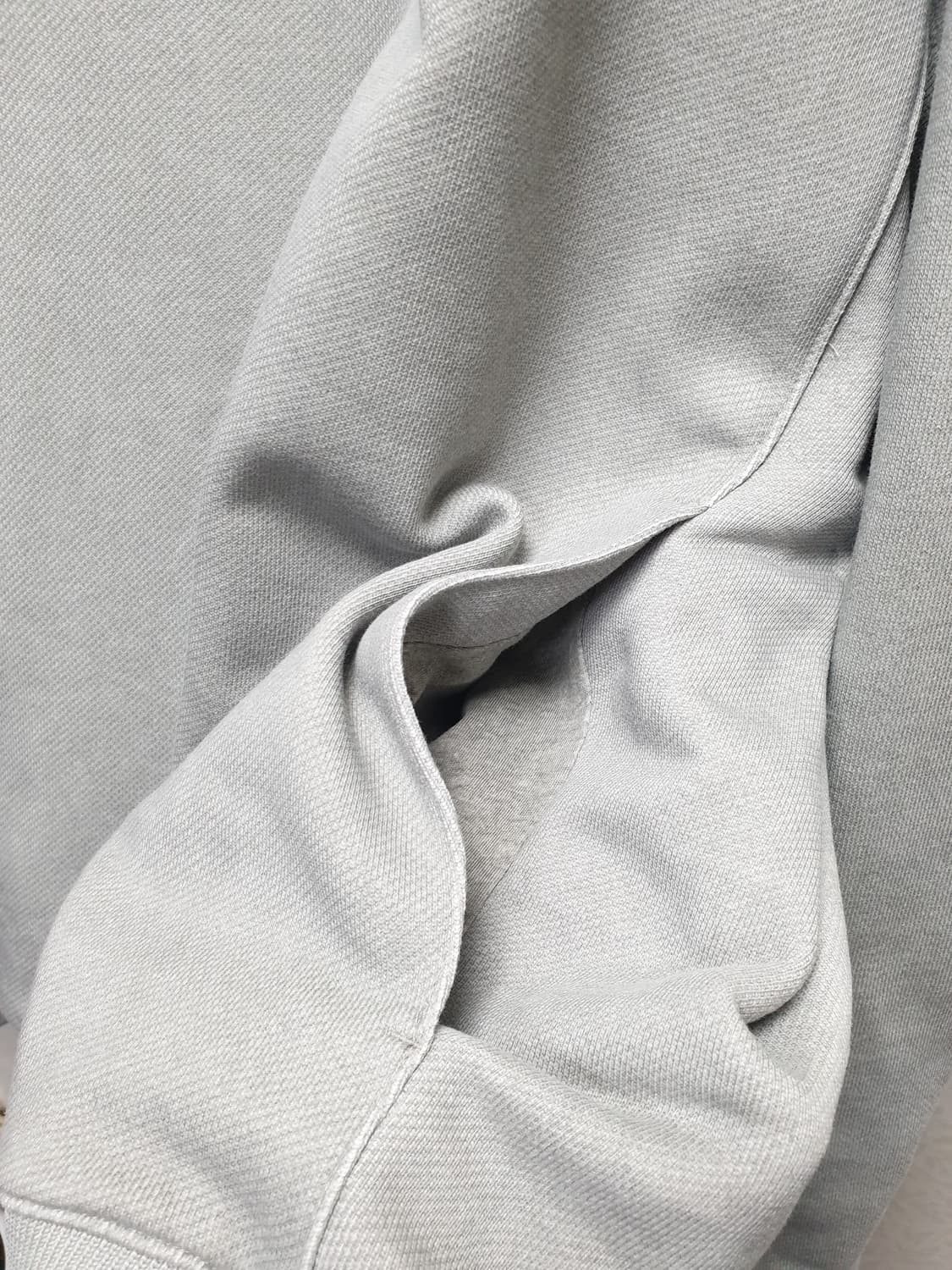 [21년/48/정품] 솔리드옴므 맨투맨 상품이미지5