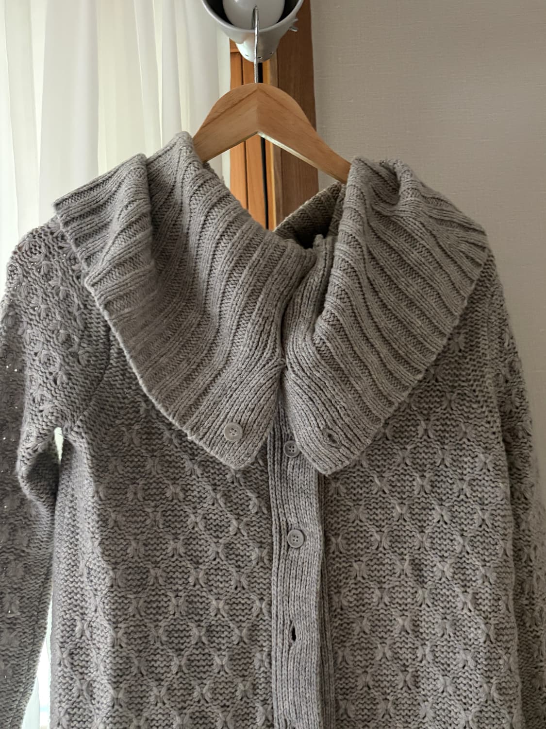 오프숄더 니트 아우터 상품이미지1