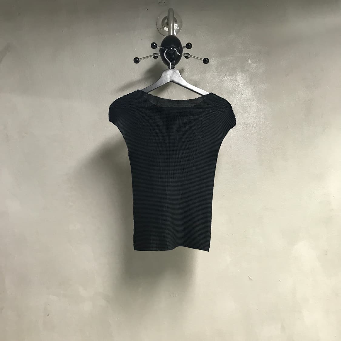 미 이세이 미야케 블랙 탑 F(W) 상품이미지5